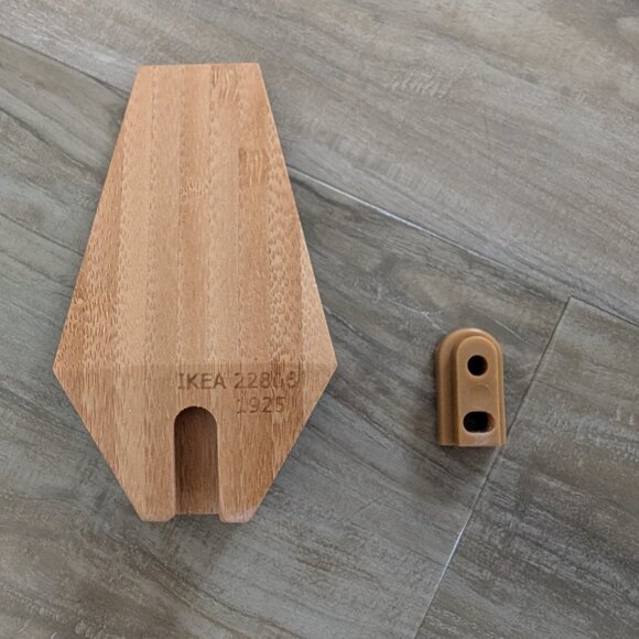 IKEA SKUGGIS Bamboo Wall Hooks (3) - Picture 3 of 7